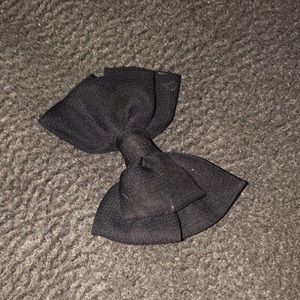 Bow hair clip